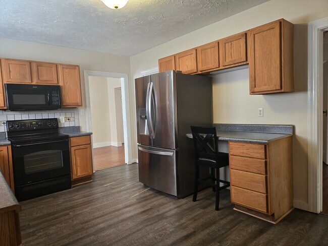 Foto del edificio - 1006 Holden St