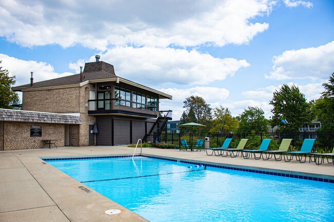 Building Photo - Windridge Apartments