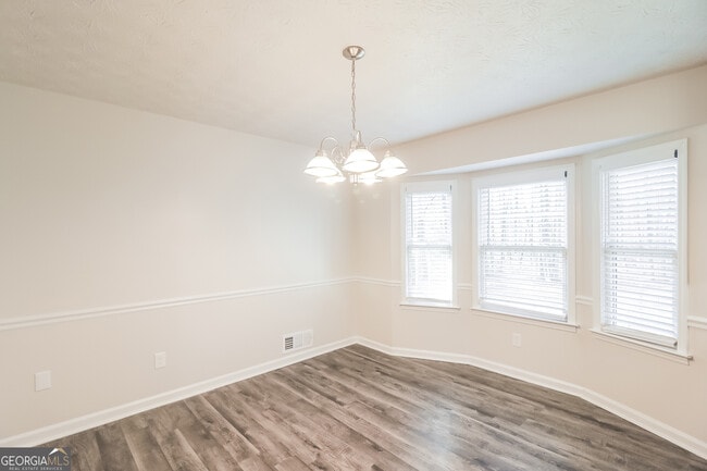 Foto del edificio - 632 Cloudland Dr