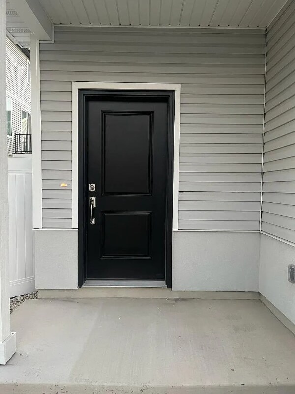 Foto del edificio - 341 N Colonnade Rd