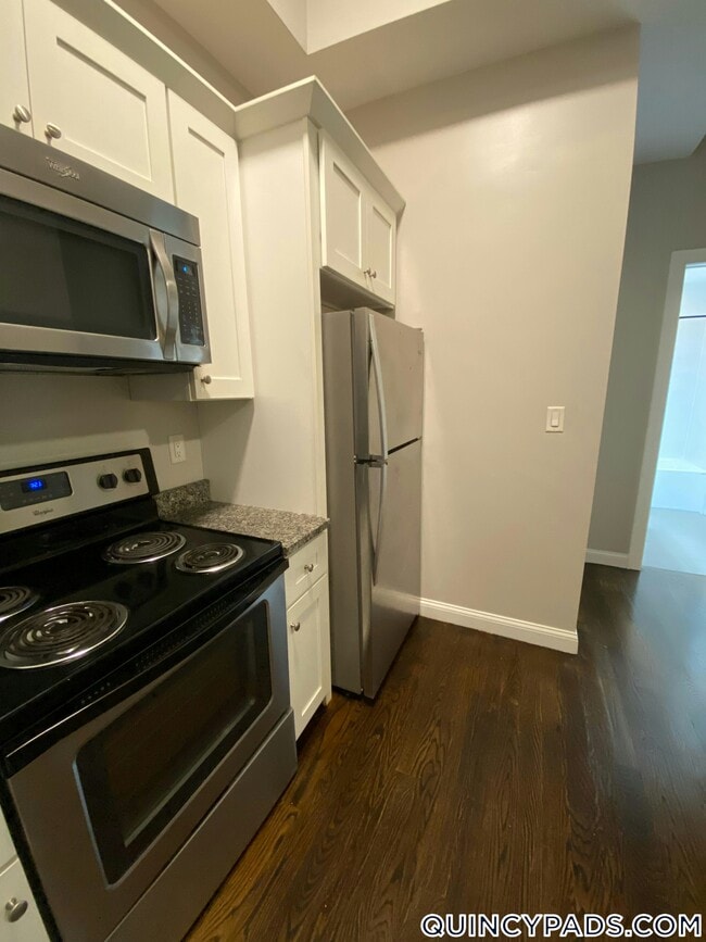 Building Photo - 10 Merrymount Rd