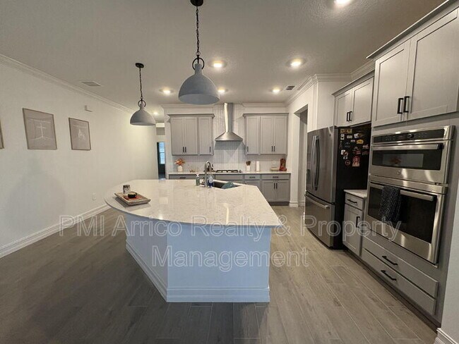 Building Photo - 11679 74th Cir E