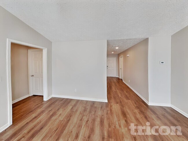 Foto del edificio - 4049 Sequoia Trail