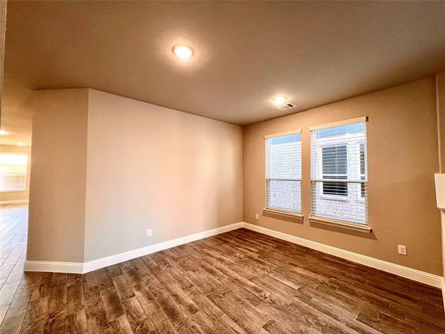 Foto del edificio - 2803 Woodland Ct