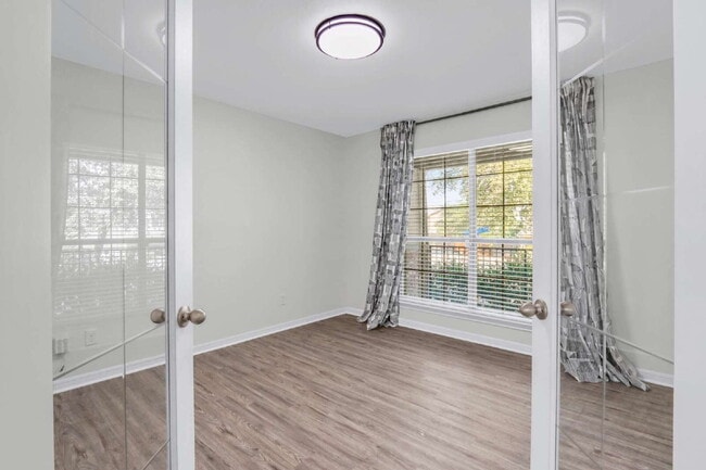 Building Photo - 10838 Black Wolf Bay