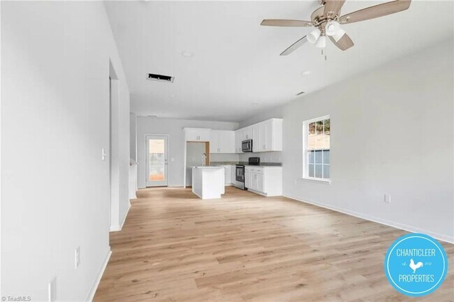 Foto del edificio - 2903 Bolton Pl