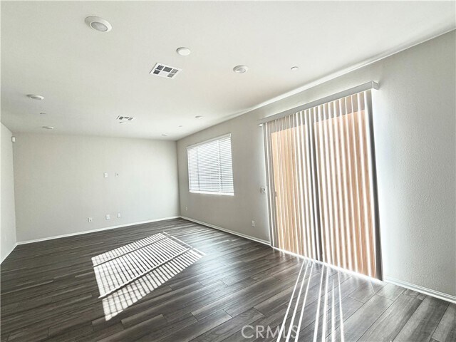 Foto del edificio - 2872 Schmidt Privado