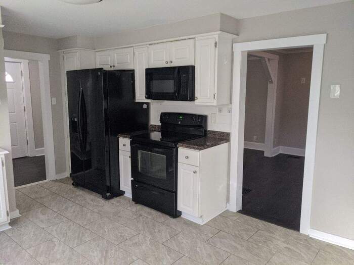 Foto del edificio - NOW AVAILABLE! 70 Highland Ave, Beacon Fal...