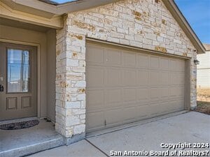 Building Photo - 9811 Bratten Rise