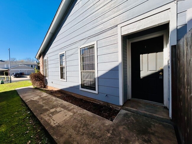 Foto del edificio - 9219 Kempler Dr