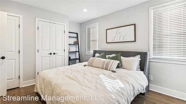 Foto del edificio - 3 br, 2.5 bath House - 50 53rd Street SE