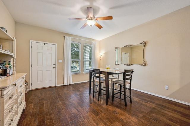 Foto del edificio - 4 bedroom in Austin TX 78745