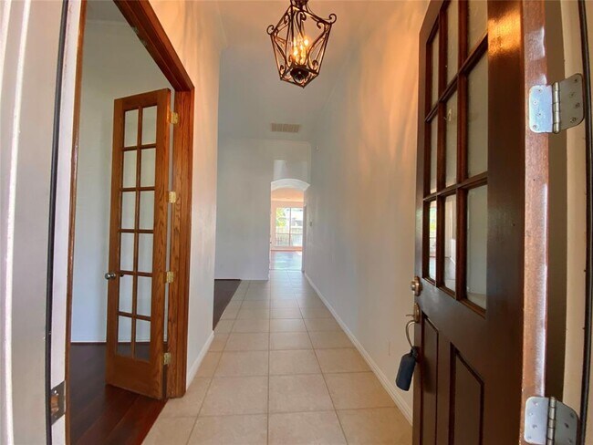 Foto del edificio - 3815 Orchard Springs Ct