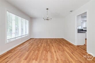 Building Photo - 14 Hemingway Dr