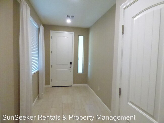 Building Photo - 2 br, 2 bath House - 20789 W Pasadena Ave
