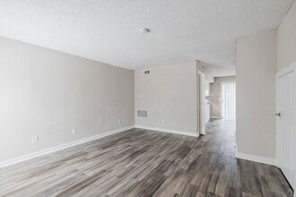 Building Photo - 3100 Godby Rd