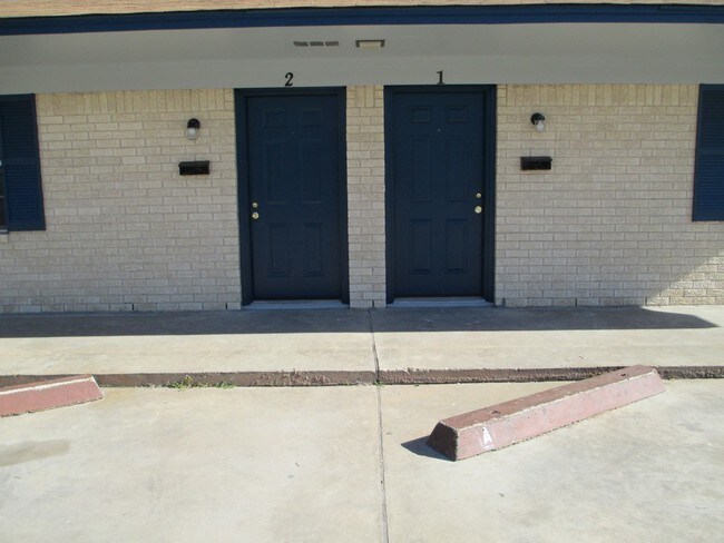 Foto del edificio - 2505 Herring Ave