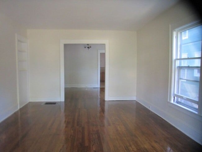 Building Photo - 1020 Euclid Ave