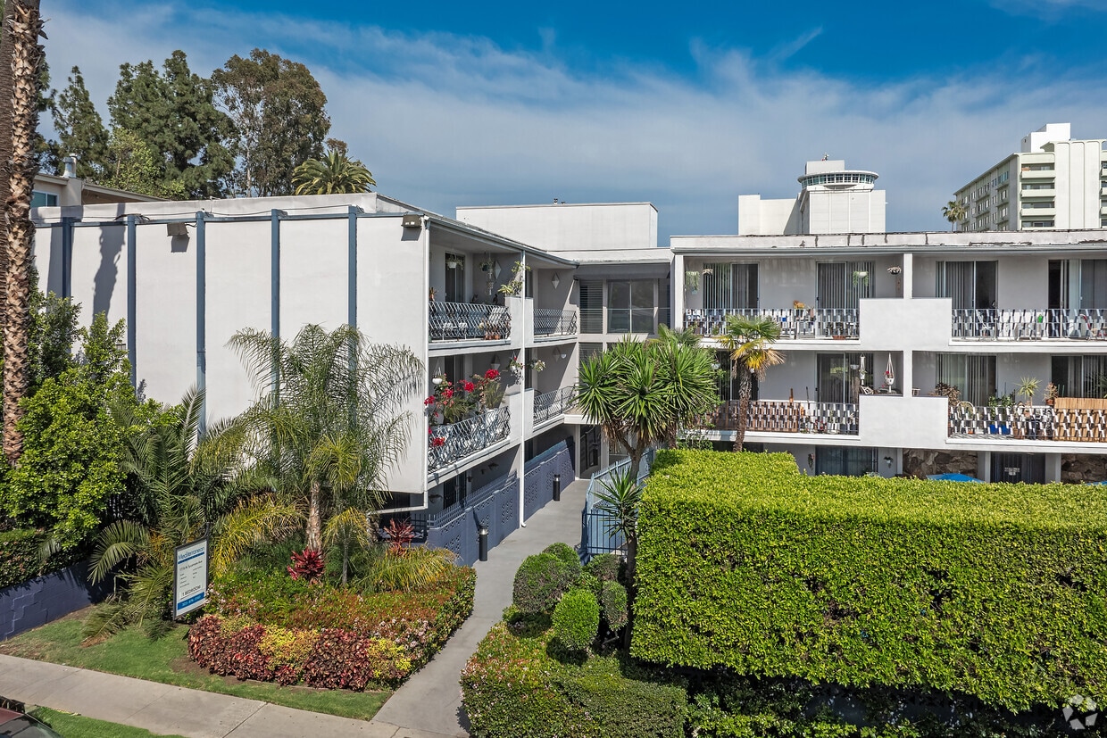 Primary Photo - Mediterranean Apartments