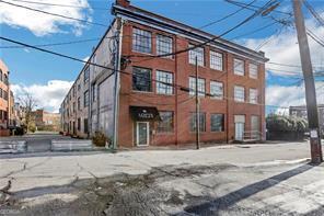 Primary Photo - 172 Haynes St SW