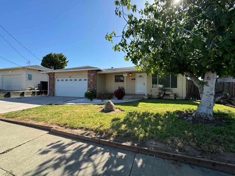 Foto principal - 1237 Simmons St
