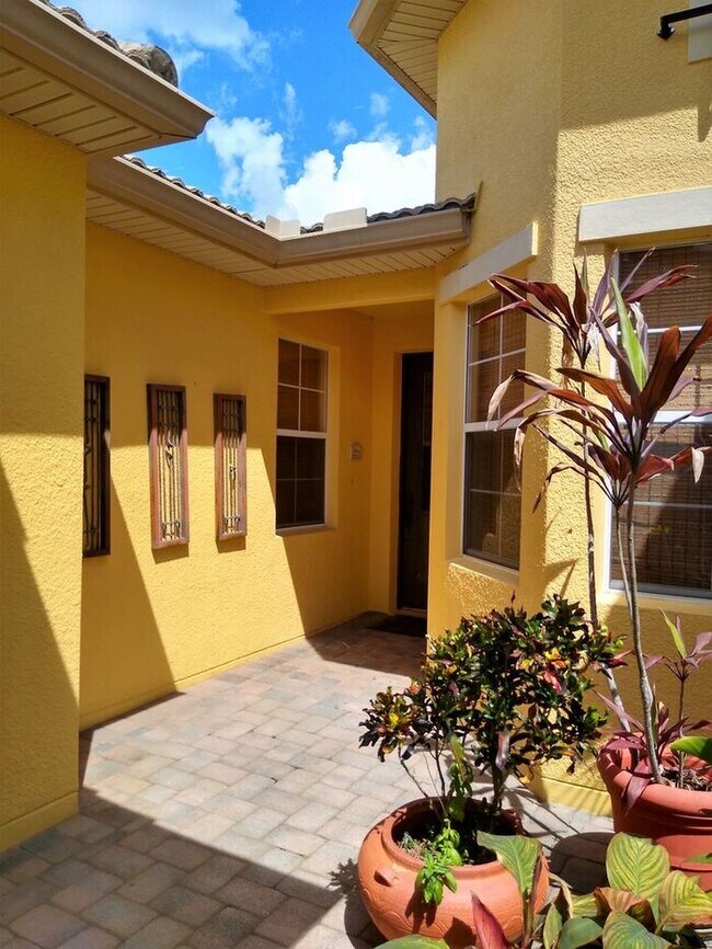 Foto del edificio - Fully Furnished Home in Solivita