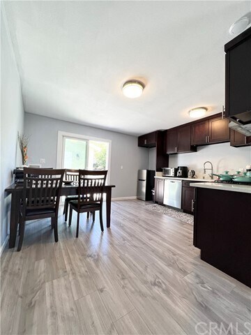 Building Photo - 2526 Strawberry Ln