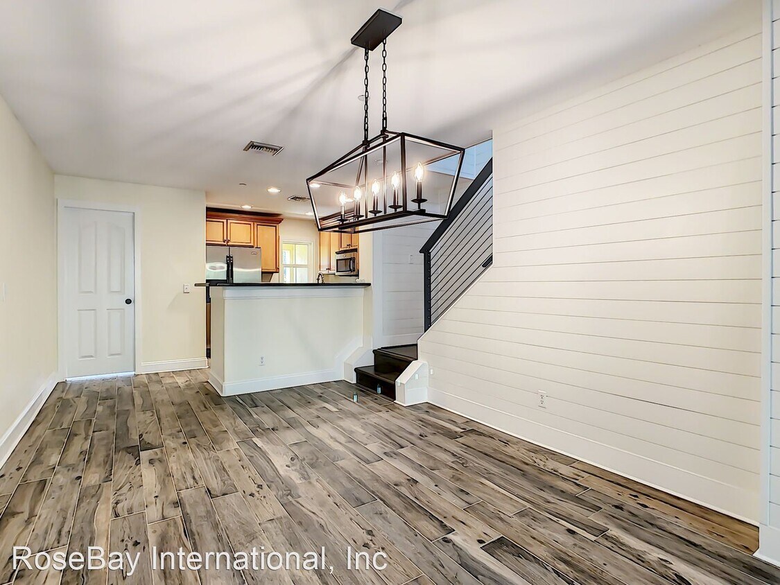 Foto principal - 2 br, 3 bath House - 8631 Majestic Elm Ct