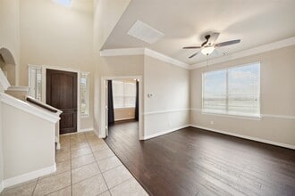 Building Photo - 28510 Lazy Rock Dr