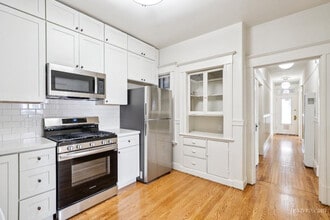 Building Photo - 848 14th St