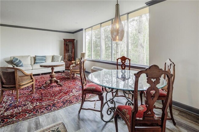 Foto del edificio - 2637 Peachtree Rd