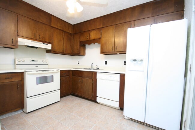 Building Photo - 118 Dexter Cir