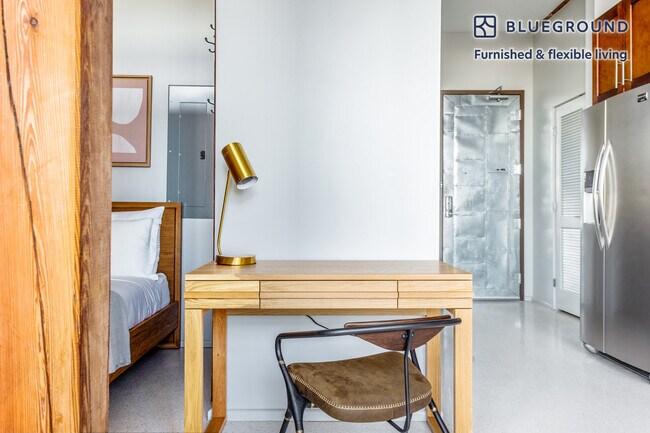 Foto del edificio - 275 Medford St