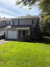 Building Photo - 133 Boathouse Ln
