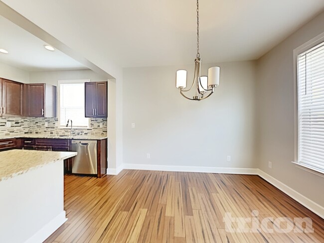 Foto del edificio - 420 Best Friends Turn Alley