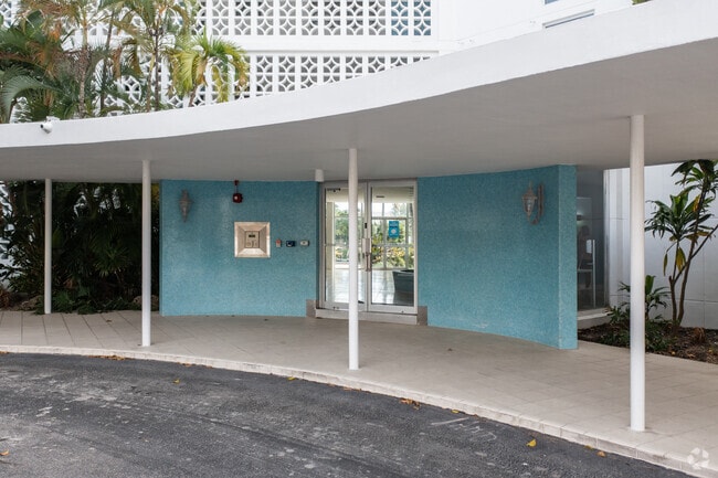 Entrance - Mediterranean Apartments