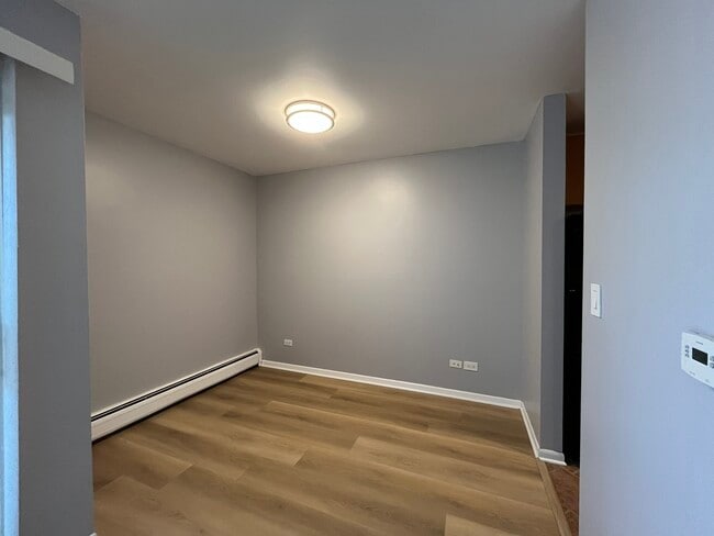 Foto del edificio - 1813 Hemlock Pl