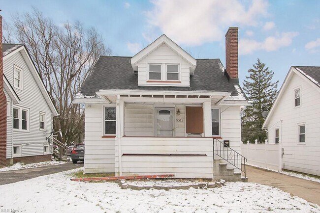 Building Photo - 5521 Grasmere Ave