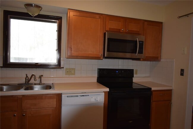 Foto del edificio - 3626 Blecha Rd