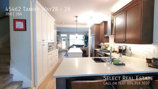 Building Photo - 45462 Tamihi Way
