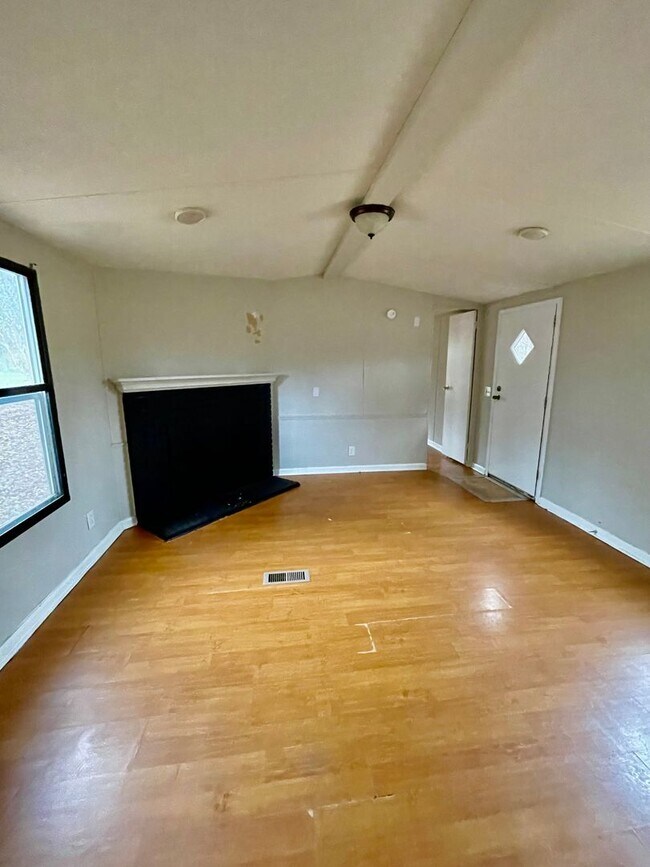 Foto del edificio - Adorable 2 bedroom 1 bath Mobile Home loca...