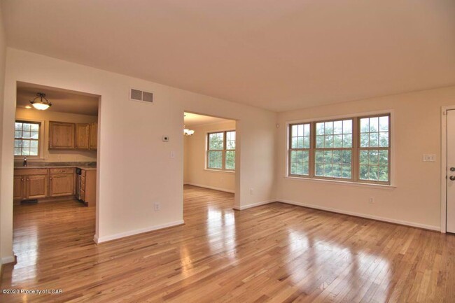 Building Photo - 1 Fiore Ct