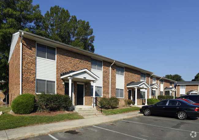 Building Photo - Naples Terrace