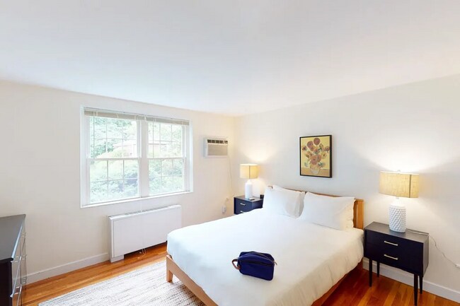 Foto del edificio - 21 Captain Parker Arms