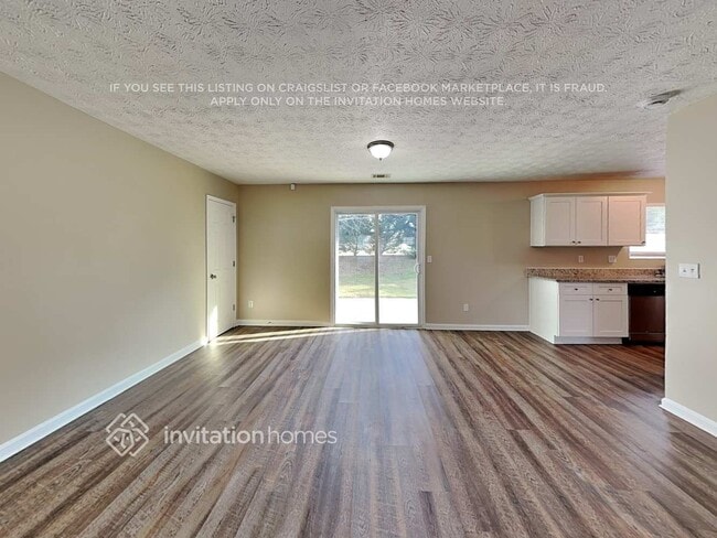 Building Photo - 5425 Radford Ln