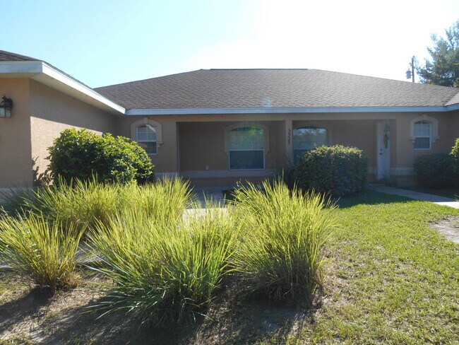 Foto del edificio - 3525 SW 157th Loop