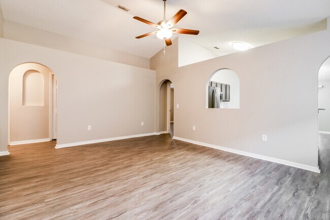 Building Photo - 30322 Pongo Way