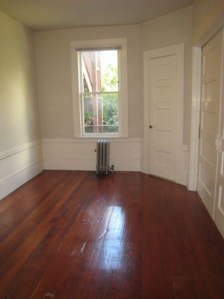 Building Photo - 1270 Pine St