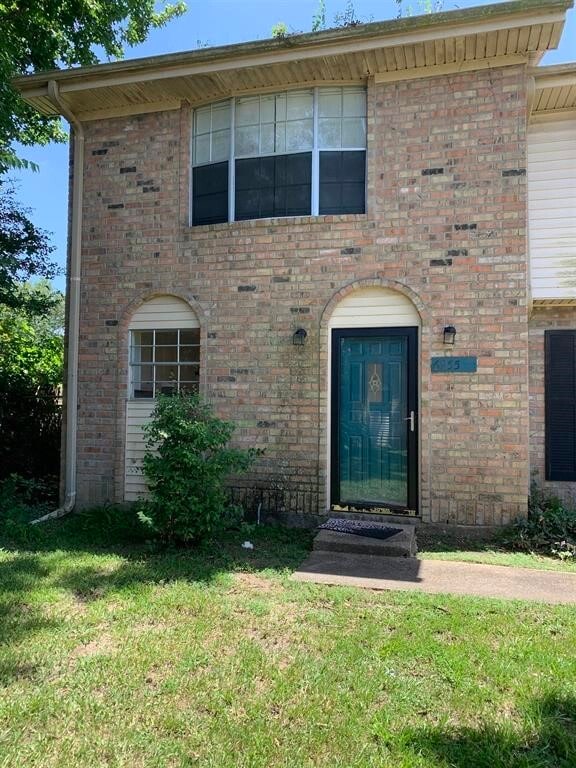 Building Photo - 6955 Calder Ave