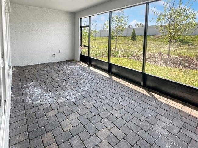 Foto del edificio - 15209 Willow Ridge Dr